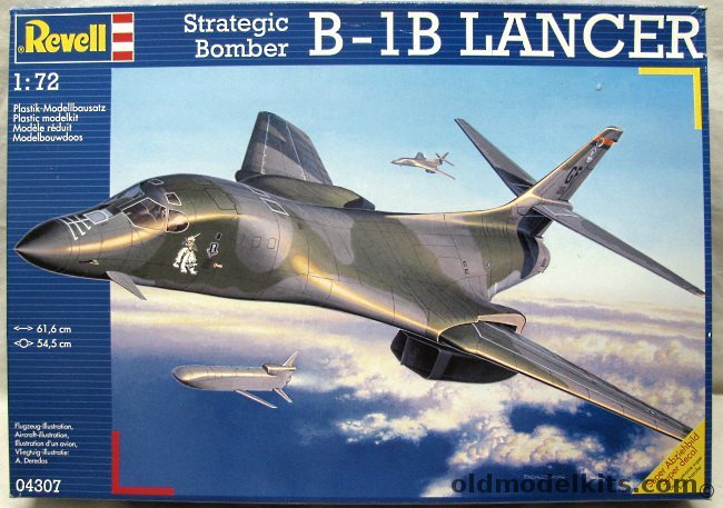 Revell 1/72 B-1B Lancer - (ex-Monogram), 04307 plastic model kit